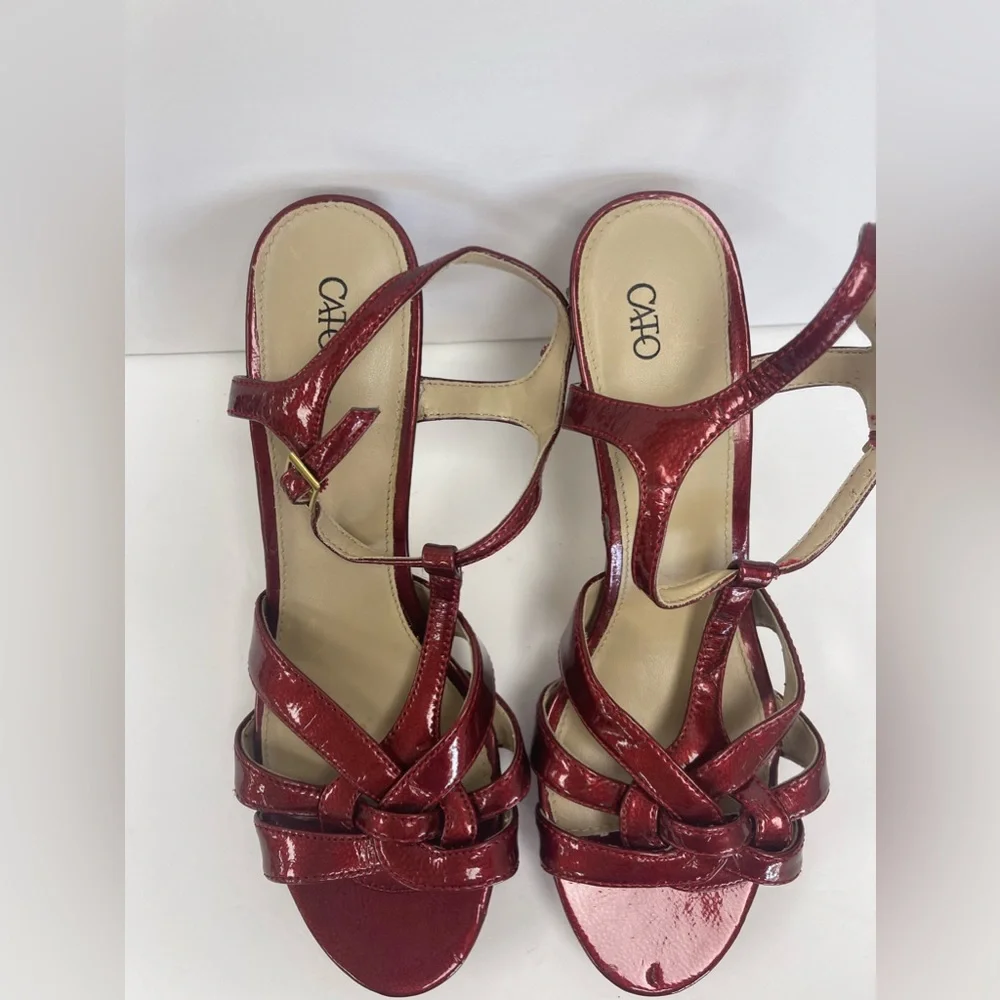Cato’s 11 wide shiny red heels - Picture 3 of 5